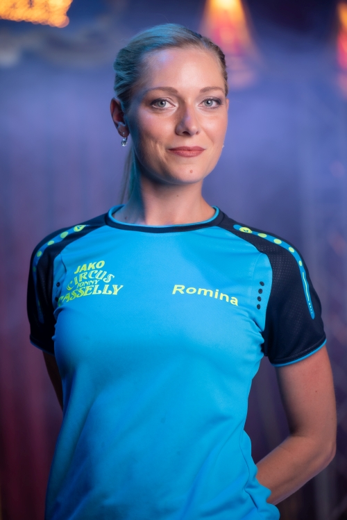 Circus Jonny Casselly - Portrait09 Romina